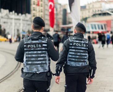 IN A TEAM EFFORT, ICCE STAGED A REMARKABLE SEIZURE IN TÜRKIYE - ICCE members spearheaded a significant enforcement action earlier this year in Türkiye, working closely with local authorities.